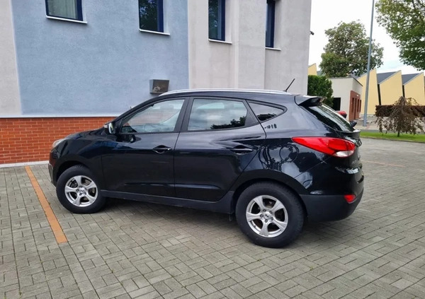 Hyundai ix35 cena 36999 przebieg: 150000, rok produkcji 2010 z Żary małe 172